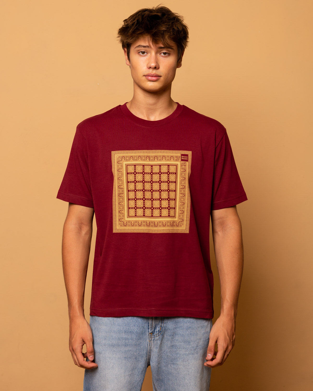 T-Shirt con stampa Bandana — Rosso Bordeaux