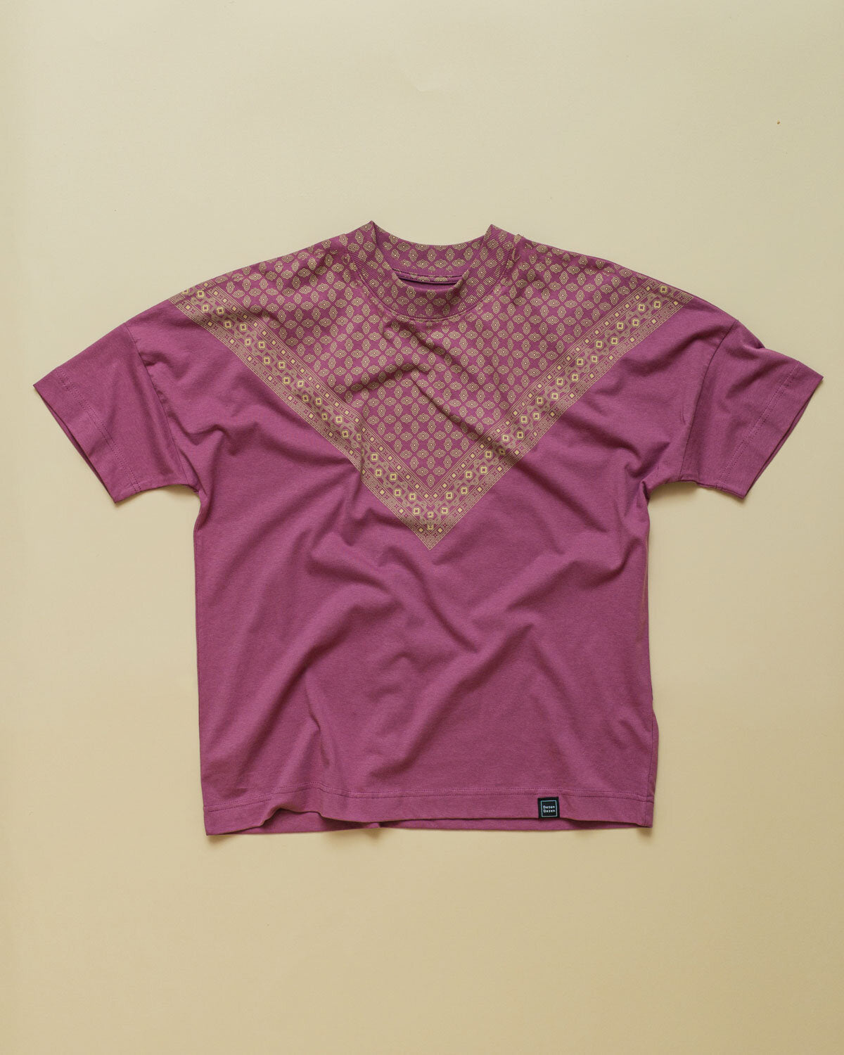 T-Shirt Oversize unisex stampata a mano color Malva