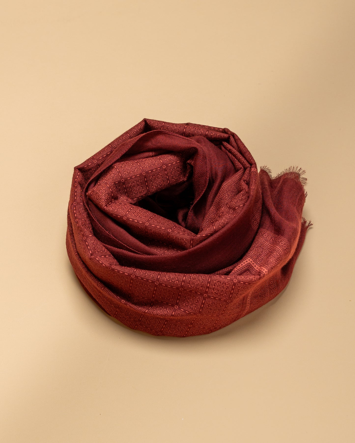 Sciarpa in Cachemire e Modal color Bordeaux con stampa color Mattone