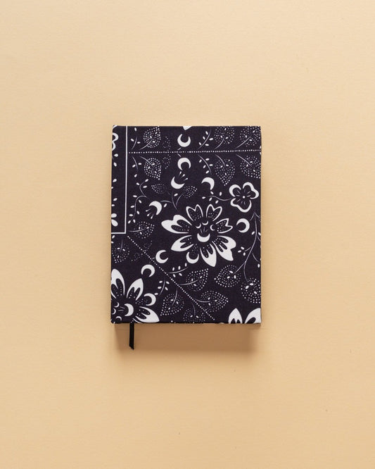 Fabric-covered A6 notebook made of 100% recycled paper and cardboard - 18