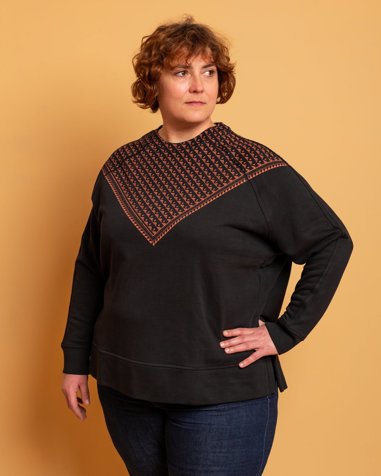 Women's Black Oversize Crewneck Sweatshirt
