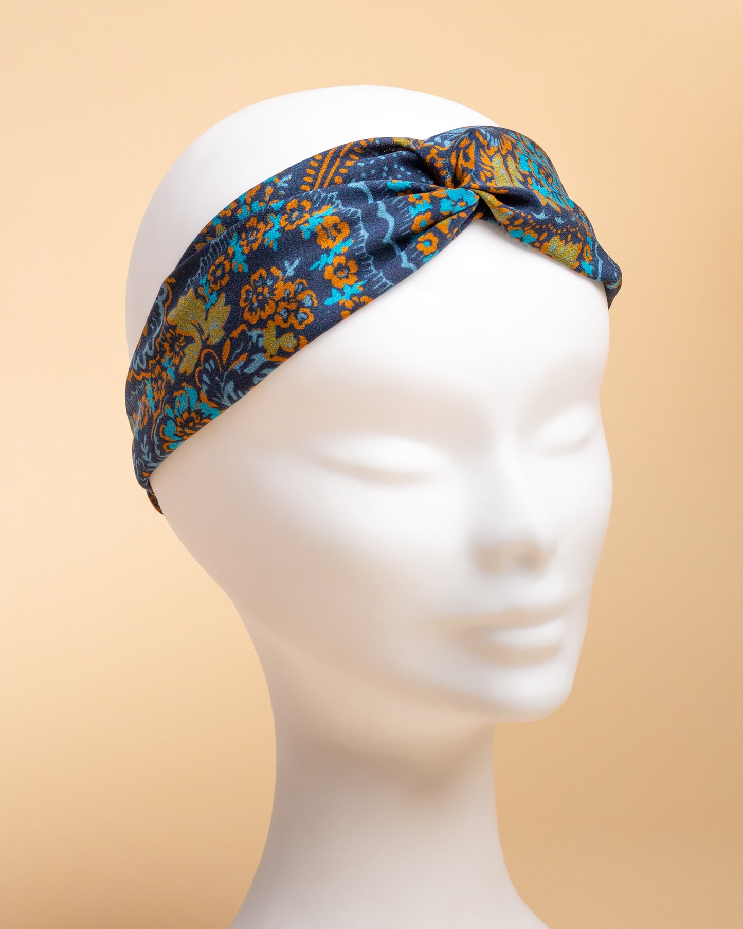 Fascia per capelli in seta Blu con motivi floreali tradizionali dei Balcani